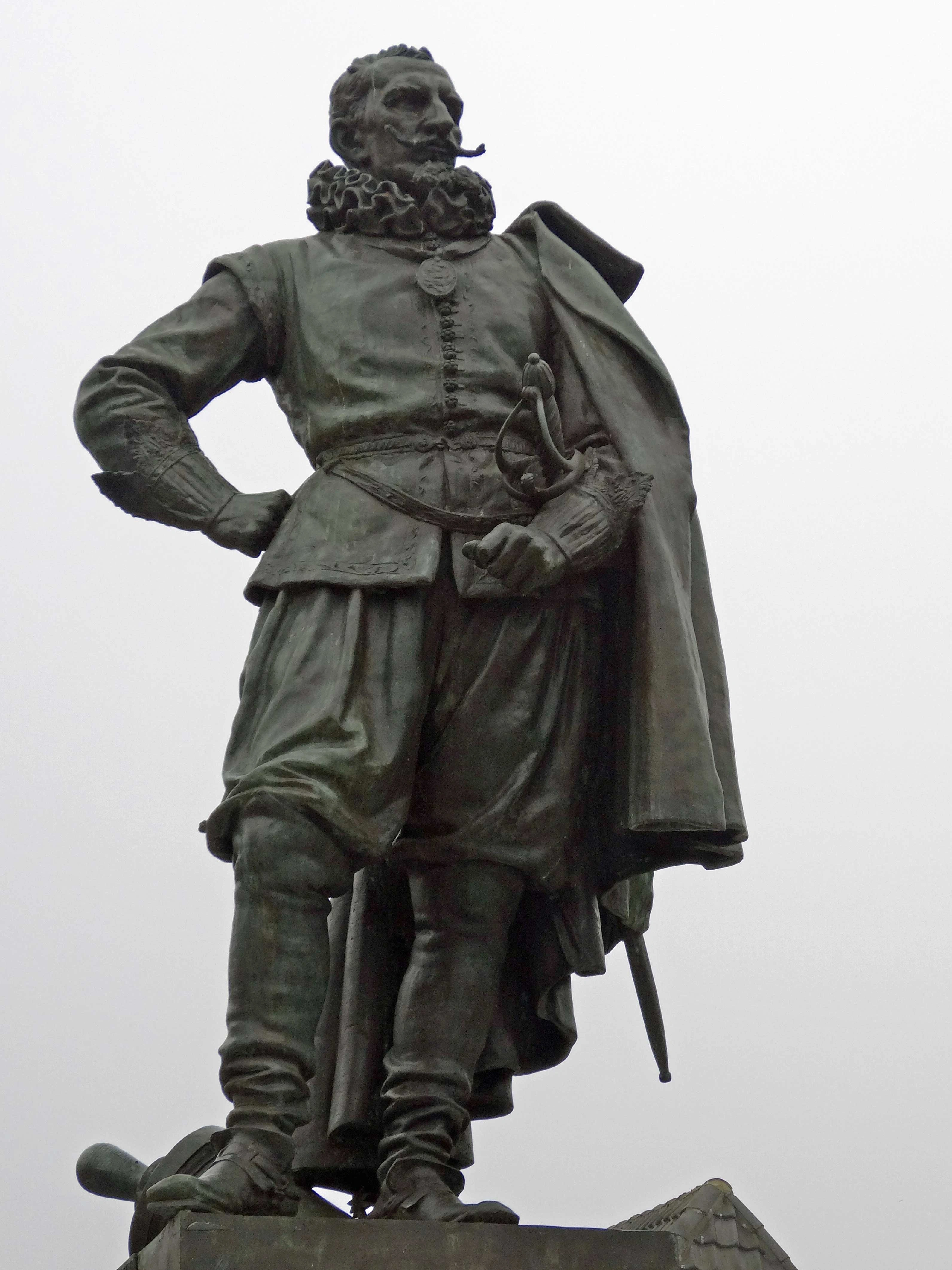 Standbeeld van Jan Pieterszoon Coen op de Roode Steen in Hoorn